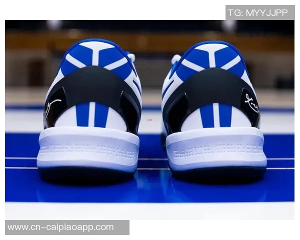 杜克大学女篮发布专属配色Kobe5PE牌面拉满引发球迷热议