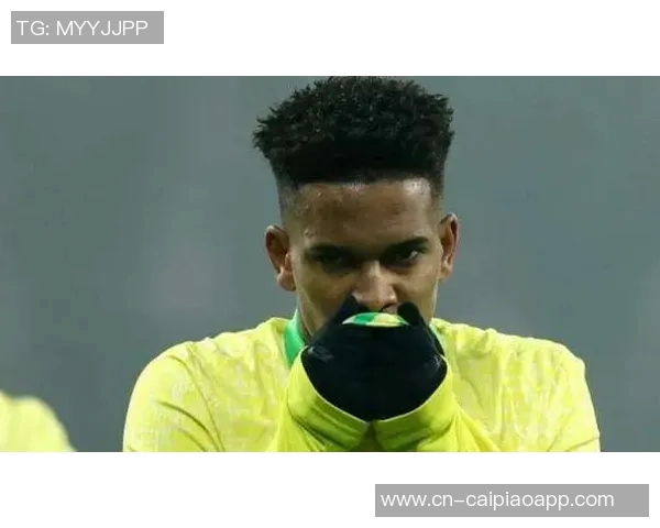 吉马良斯赛前提醒埃斯特旺对方后卫可能失误助攻成功喜悦分享 吉马良斯赛前提醒埃斯特旺对方后卫可能失误助攻成功喜悦分享