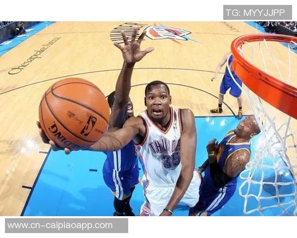 马特科维奇上半场表现惊艳五投全中贡献12分1断2帽三分球完美命中