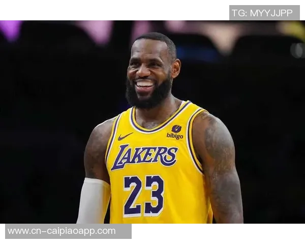 皮尔斯建议詹姆斯担任替补角色以减少球权需求并提升球队进攻效率